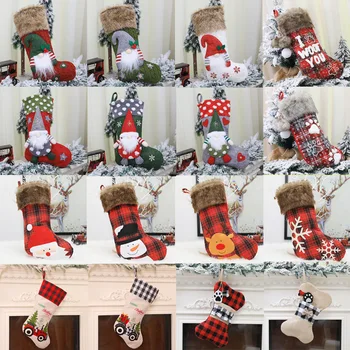 Рождественские украшения Разнообразные рождественские чулки с героями мультфильмов, подарочные носки в мешочках с конфетами, креативные украшения для Рождественской елки